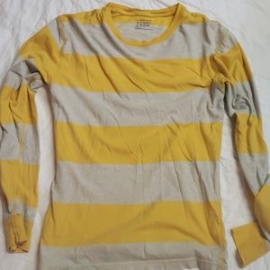 Old Navy long sleeve shirt